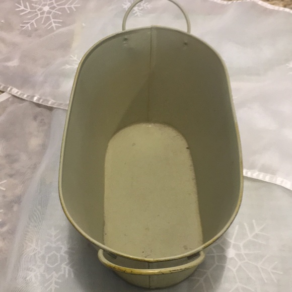 Apples Metal Decorating fruit Bucket 9”x5”x6” Lt Green Distressed look W Handles - Picture 5 of 6